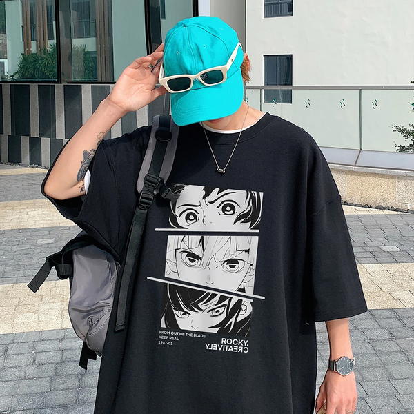 Oversize T-Shirt mit Print Demon Slayer Schwarz S T0105 фото